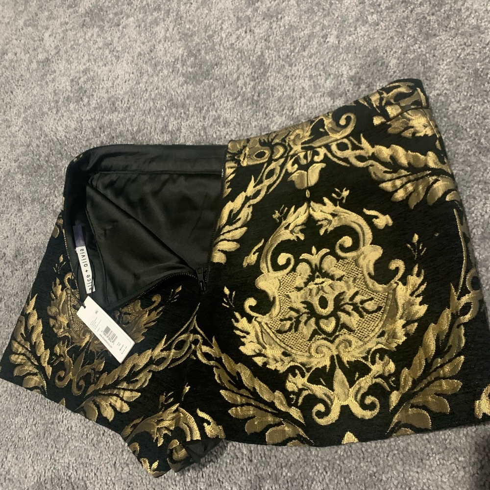 Alice and Olivia Marisa Brocade Shorts